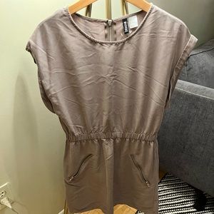 H&M dress